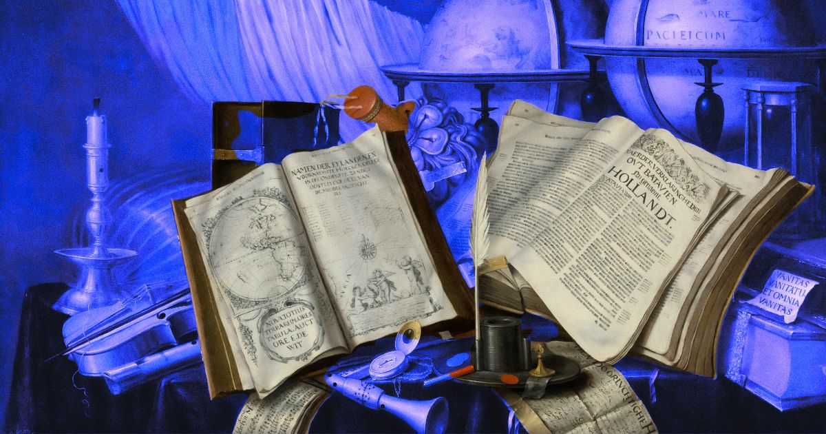 Des livres d'astronomie sont posés sur une table avec des planisphères